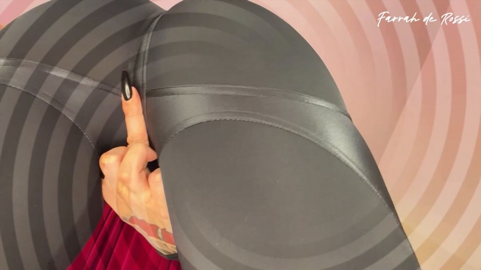 Farrah de Rossi – Flip Off Fetish